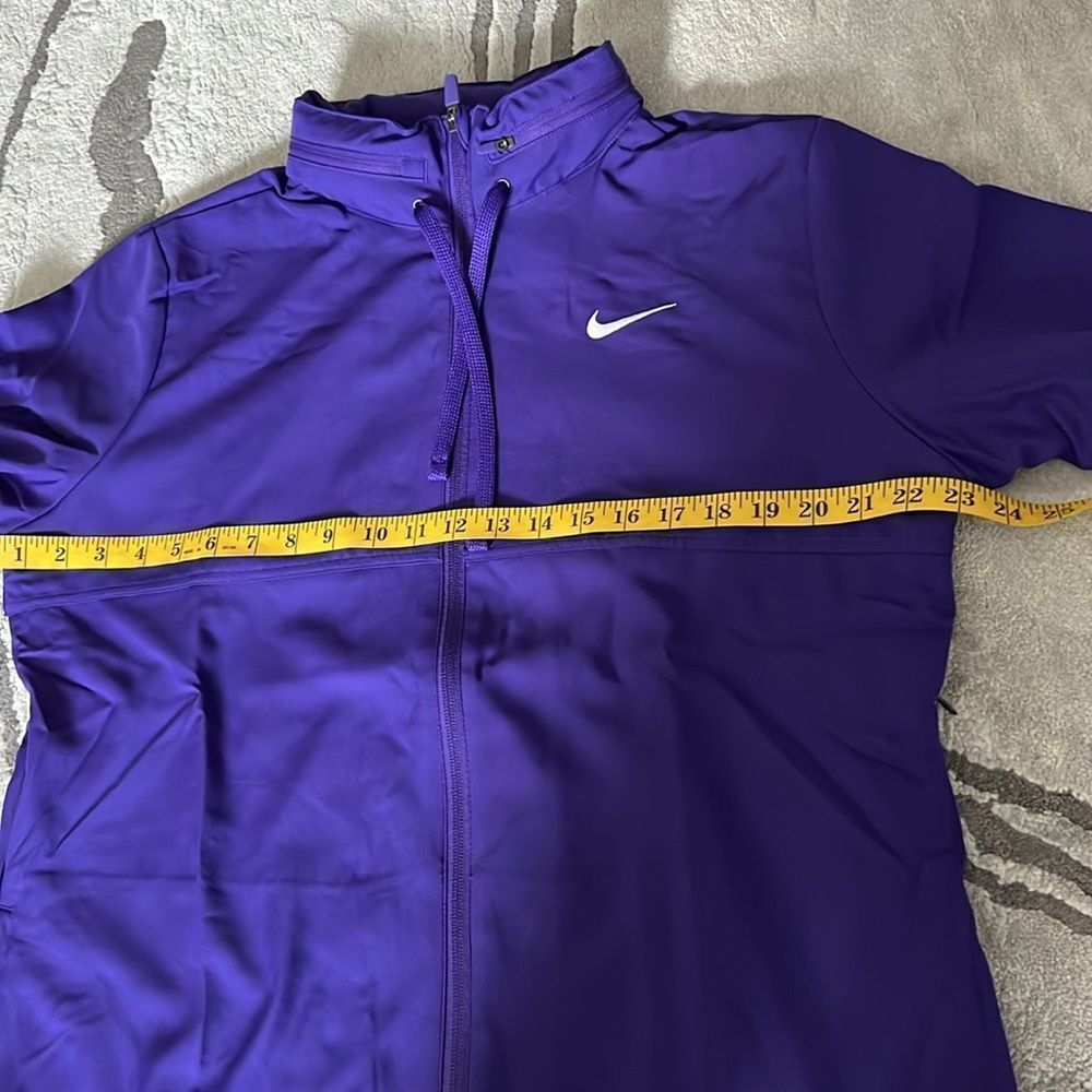 Nike Dry Women’s Purple Full Zip Jacket - Picture 12 of 14